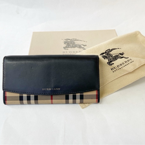 Burberry Horseferry Check and Black Leather Continental Wallet w/Box and Dustbag - Picture 5 of 17